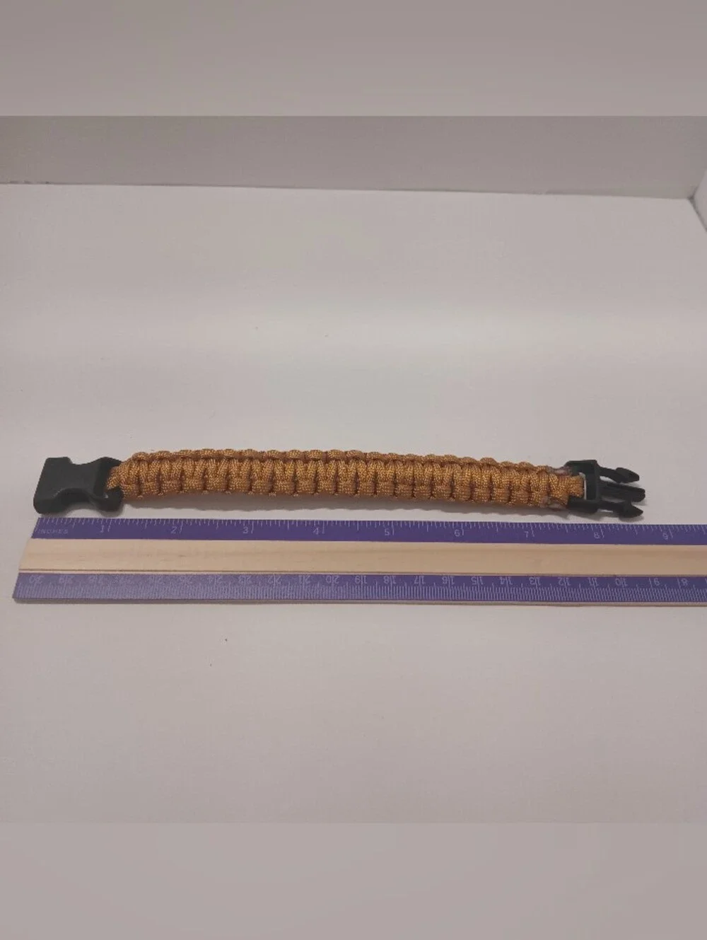 Men's Braided Paracord Bracelet in Metallic Gold - Picture 3 of 3